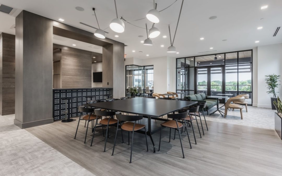 Interior Designer vs. General Contractor vs. Design-Build: Who Do You Hire First in Montreal?